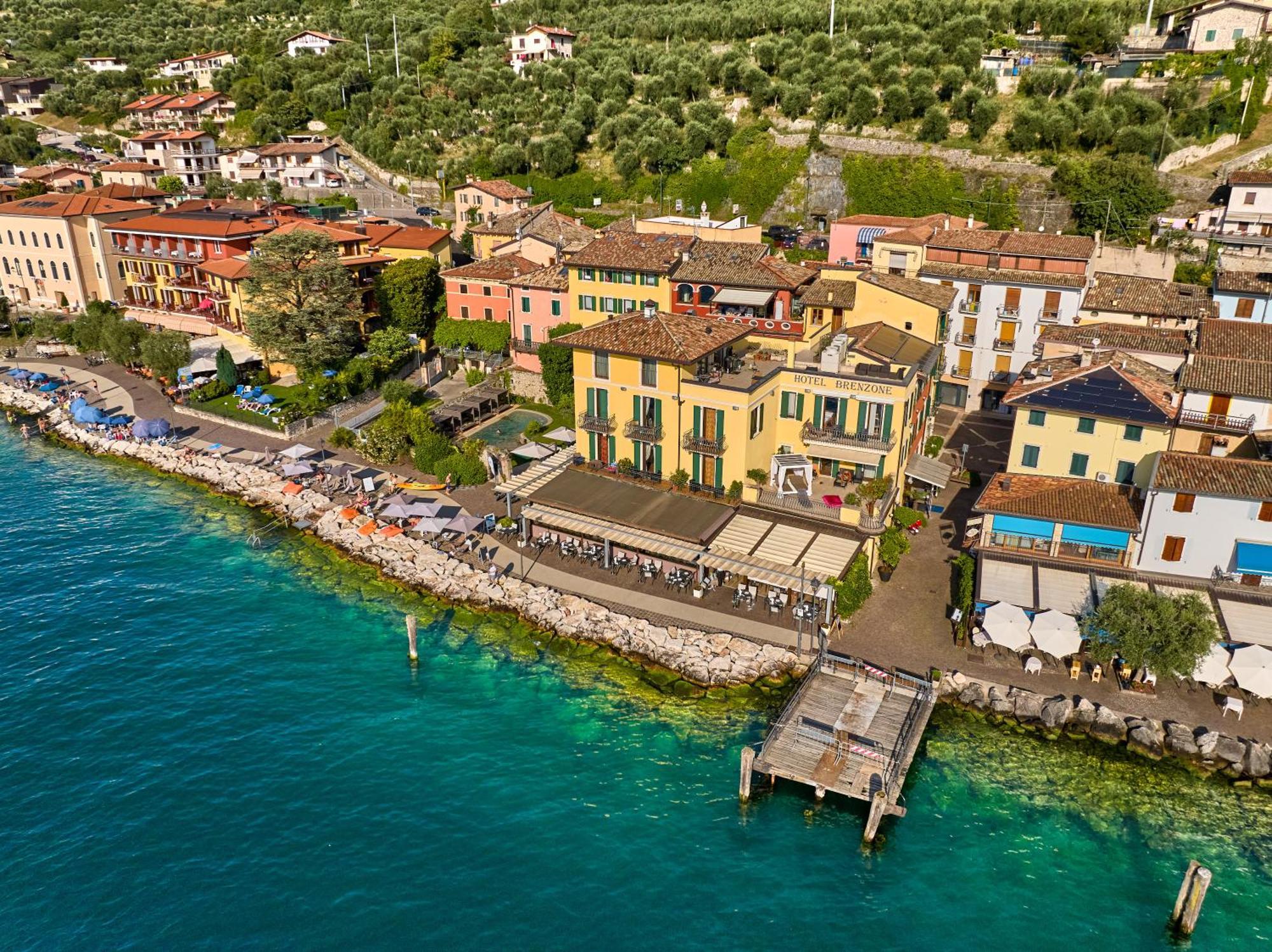 Lake Front Hotel Brenzone Exterior photo